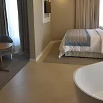 Suave Mar Hotel