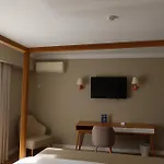 Suave Mar 호텔 3*