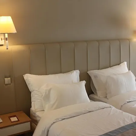 Suave Mar Hotel 3*