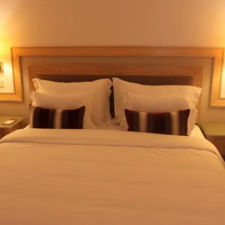 Suave Mar Hotel 3*