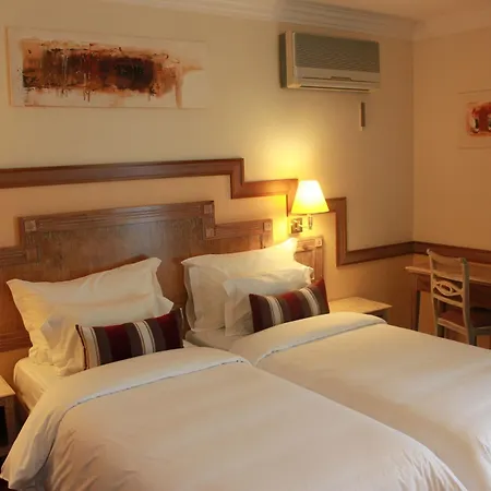 Suave Mar Hotel