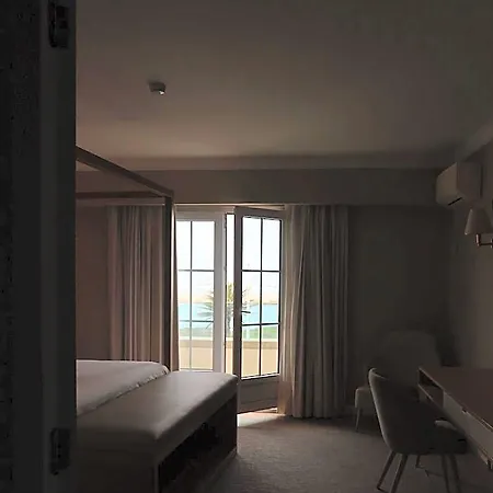 Suave Mar Hotel
