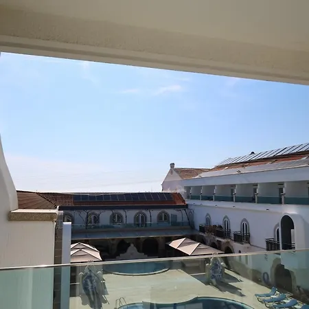 Suave Mar Otel 3*