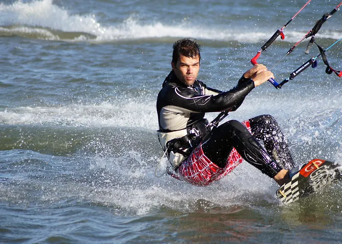 スアーヴ マル 3* エシュポゼンデ